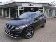 VW Tiguan, 2.0 TDI Elegance, Jahr 2021 - Wilster