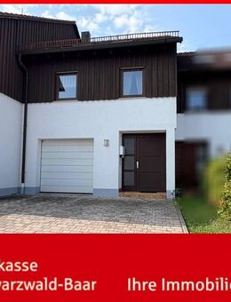 Sehr gepflegtes Reihenmittelhaus mit Garage - Niedereschach