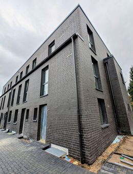 ERSTBEZUG! Modernes 5-Zimmer-Reihenhaus mit Außen- sowie Dachterrasse in ruhiger Wohnlage von Hamburg-Jenfeld - Hamburg