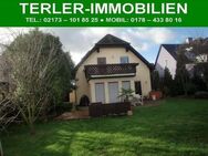 Kein Haus von der Stange. Doppelhaushälfte mit großem Garten in Hitdorf - Leverkusen
