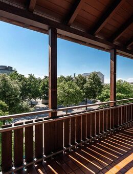 Erbpacht | Gemütliche Wohnung mit großer West-Loggia - München