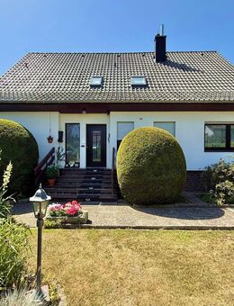 Ansprechendes & sehr gepflegtes 1- bis 2-Familienhaus im Bungalowstil in bevorzugter Lage - Springe