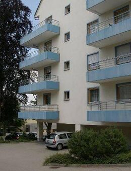 +++ 2 Raumwohnung mit Balkon in grüner Lage +++ - Annaberg-Buchholz