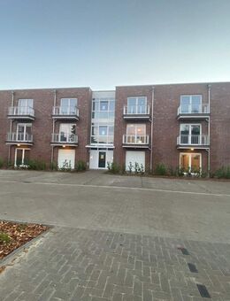 Möblierte 1,5 Zimmer OG-Wohnung in Oldenburg/Kreyenbrück - Oldenburg