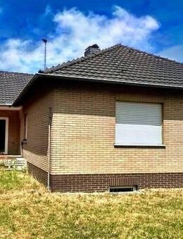 Ein-/Zweifamilienhaus in Leese - Leese