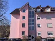 zentral gelegene 4-Zimmer-Eigentumswohnung mit Tiefgaragenstellplatz und Balkon - Lauda-Königshofen