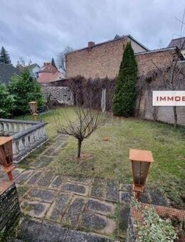 IMMOBERLIN.DE - Attraktives Mehrfamilienhaus & Bungalow in idealer Lage - Fürstenberg (Havel)