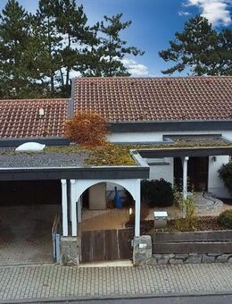 Ihr Traumhaus in Krautheim - Stilvolles Wohnen mit Panoramablick und Privatsphäre - Krautheim (Baden-Württemberg)