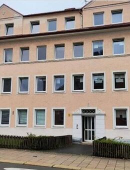 Top Renditeobjekt direkt in Hof ** Renoviert ** mit 11 Einheiten - Hof