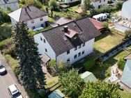 Kapitalanleger aufgepasst: Wohnhaus mit 3 Wohneinheiten und 5 Garagen in Höchstadt a.d.Aisch! - Höchstadt (Aisch)