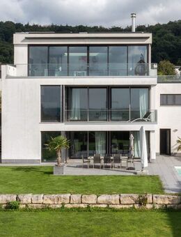 Hochwertiges, außergewöhnliches Architektenhaus mit Panoramablick - Nußloch