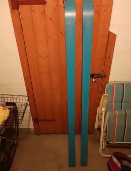 Rossignol WM Ski mit Salomon Bindung - Hamburg