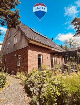 Familienfreundliches Einfamilienhaus mit Garten in Hamburg-Harburg - Hamburg