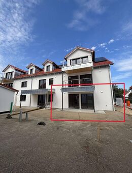 - ERSTBEZUG - HOCHWERTIGE 3-ZIMMER-NEUBAUWOHNUNG MIT GARTEN IN VILSHEIM - Vilsheim