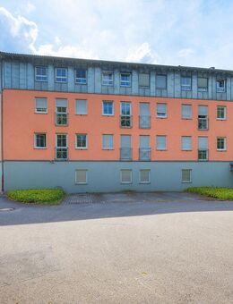 2-Zimmer-Wohnung mit Tiefgarage und Aufzug zu verkaufen. - Nittendorf (Markt)