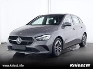 Mercedes B 180, Progressive Line, Jahr 2023 - Neuss