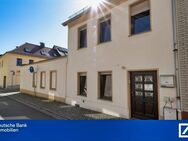 Charmantes Reihenendhaus mit Garten, Carport und zentraler Lage - Ronneburg (Thüringen)