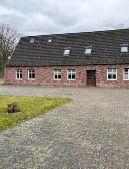 Sanierte Resthofstelle mit Einfamilienhaus, Stall und Scheune auf großzügigem Grundstück in Karstädt - Karstädt (Brandenburg)