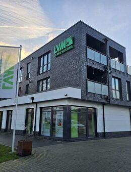 Exklusive Penthousewohnung mit EBK und großer Dachterrasse zu vermieten. KfW-40plus Standard, Aufzug. - Friesoythe