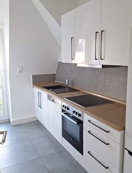 SCHÖNER BALKON / KOMPLETT SANIERT / FERNBLICK / TOP LAGE - Chemnitz