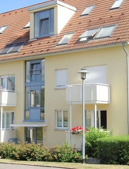 Investieren Sie hier ! 3 Zimmer Eigentumswohnung in gefragter Wohnlage von Werdau zu verkaufen!! - Werdau