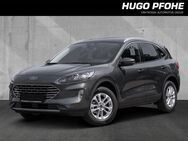 Ford Kuga, 2.5 l Titanium X FHEV 140kW, Jahr 2023 - Schwerin