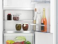NEFF Einbaukühlschrank N 50 KI2222FE0, 87,4 cm hoch, 56 cm breit, Fresh Safe: Schublade für flexible Lagerung von Obst & Gemüse