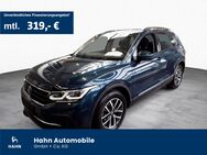 VW Tiguan, 2.0 TDI Life IQ LIGHT, Jahr 2021 - Niefern-Öschelbronn