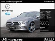 Mercedes A 250, Progressive Ambiente 17, Jahr 2018 - Plettenberg