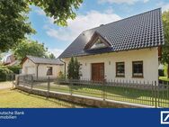Stahnsdorf-Sued + 190 m² + EEK A + Sole-Wasser-Waermepumpe + Garage + Bussystem + Brunnen - Stahnsdorf