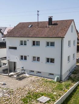 Provisionsfrei! Mehrgenerationenhaus oder Investitionsobjekt: 4 Wohneinheiten - Villingen-Schwenningen