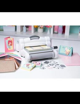 Neu mit OVP und Rechnung Sizzix Big Shot Plus (DIN A4) Starter Kit Stanz- und Prägemaschine Edition. - Itzehoe