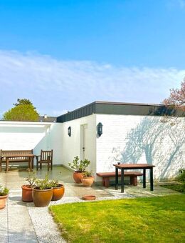 Elegante Garten-Oase - Exklusiv wohnen mit Sauna - Sylt