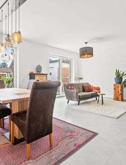 Einzigartig! Stilvolle 3,5- Zimmer Erdgeschosswohnung mit hochwertiger Ausstattung - Illertissen
