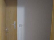 Kleine 3 Raumwohnung mit Balkon - Chemnitz