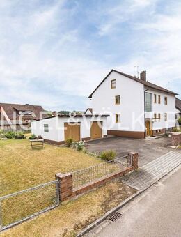 Renoviertes Zweifamilienhaus zur Eigennutzung oder Kapitalanlage - Heideck