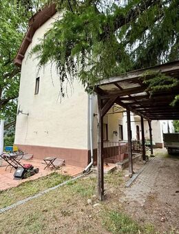 LETZTER PREIS-SCHNÄPPCHEN IN BERLIN | Erdgeschosswohnung mit 3 Zimmer + 2 Zimmer im Dachgeschoss! - Berlin