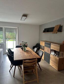 Großzügige Doppelhaushälfte mit Garten, Balkon & Doppelgarage in ruhiger Lage von Dellfeld – ab 01.09.2025 zu vermieten - Dellfeld