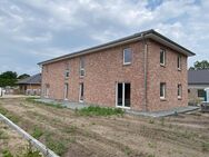 Erstbezug ab 01.09.2025 - Neubau Doppelhaushälfte in ruhiger Lage von Struvenhütten - Struvenhütten