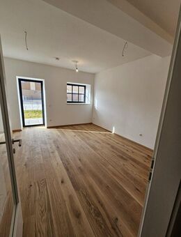SOFORT EINZIEHEN! Neue 2-Zimmer Gartenwohnung in Freilassing! - Freilassing