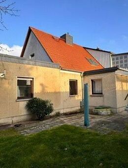 Einfamilienhaus mit viel Platz und großem Grundstück - Goldbeck