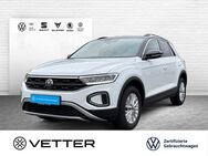 VW T-Roc, Life, Jahr 2023 - Pressig