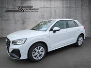 Audi Q2, S line, Jahr 2023 - Uffenheim