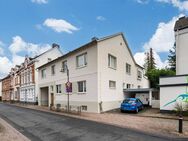 Attraktives MFH in zentraler Lage von Bad Honnef mit Ausbaupotential - Bad Honnef