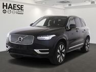 Volvo XC90, Ultimate Bright Plug-In Hybrid AWD T8 EU6d digitales, Jahr 2023 - Wiesbaden Kastel