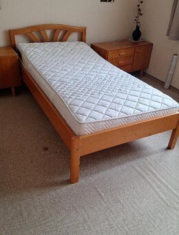 2x1 Bett mit Lattenrost und Matratze - Berlin Reinickendorf