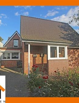 * Wohnidylle mit 2 Wohneinheiten zum kleinen Preis * modernisierter Altbau trifft auf zeitgemäßen Neubau * - Gülzow (Schleswig-Holstein)