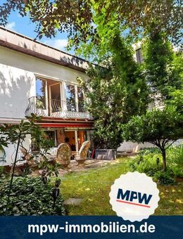 Entwicklungspotenzial im Grunewald: Reihenendhaus mit 7 Zimmern und Gartenparadies - Berlin