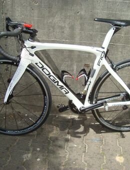 Pinarello Replika Dogma F10 - Berlin