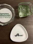 Diverse Aschenbecher aus Glas / Keramik in 94474